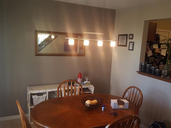 5th image of 2639 College Hill Cir #2639