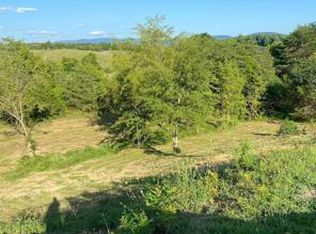 2644 Flat Creek Blvd E, Sevierville, TN 37876