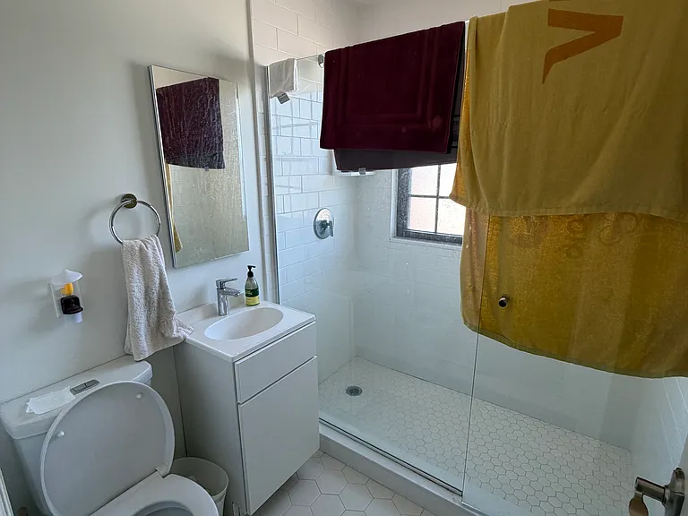1212 Massachusetts Ave #1 — Photo 7