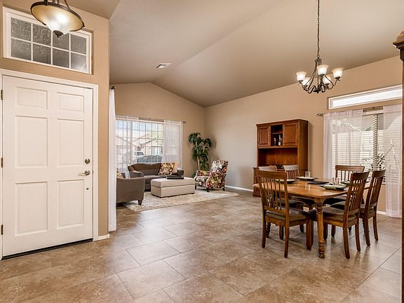 4331 E Montegomery Rd - MLS-5