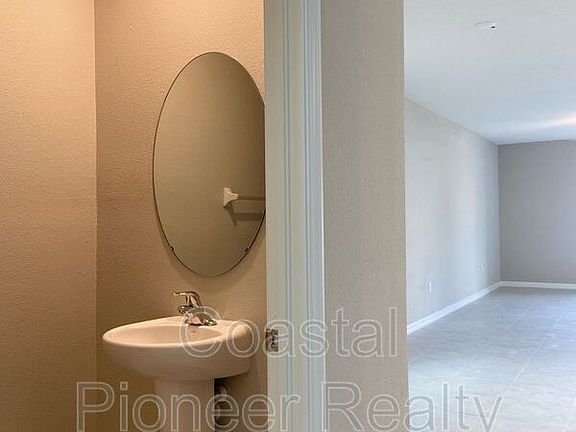 3rd image of 7125 Samuel Ivy Dr