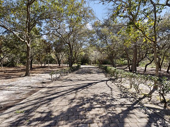5th image of 721 W Miracle Strip Pkwy