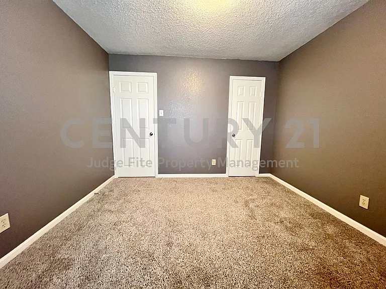 2019 Longmeadow Ct — Photo 15