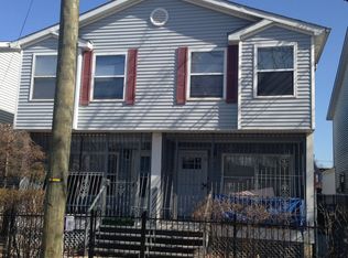 406 Halladay St, Jersey City, NJ 07304