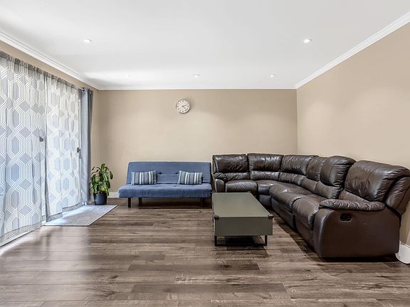 3rd image of 12163 68th Ave #106