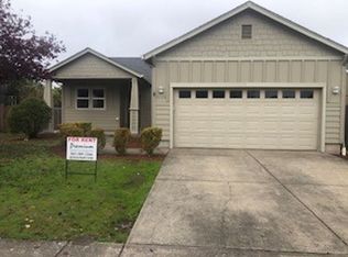 3845 Somerset Dr NE, Albany, OR 97322