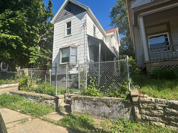 1720 Denham St