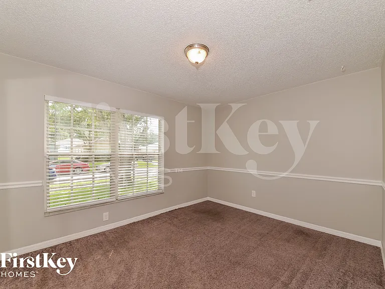 316 Crayford Pl — Photo 11