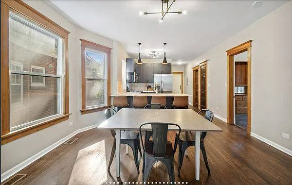 2146 Asbury Ave — Photo 3