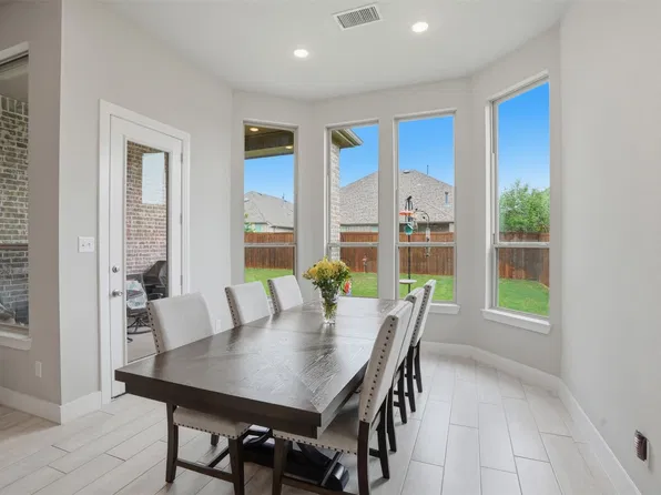 1429 Eclipse Rd, Aubrey, TX 76227