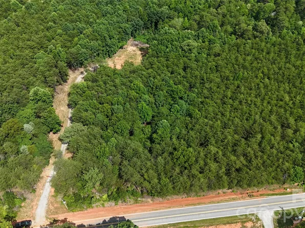 3396 Hollis Rd, Ellenboro, NC 28040