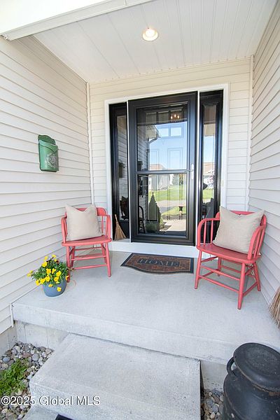 4th image of 31 Somerset Drive