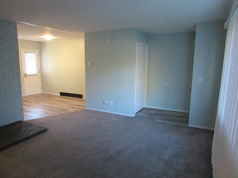2828 N Julia St — Photo 10