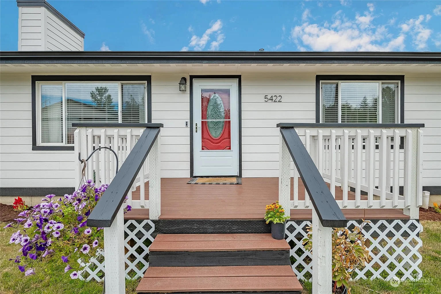 5422 Hannegan Road photo 1