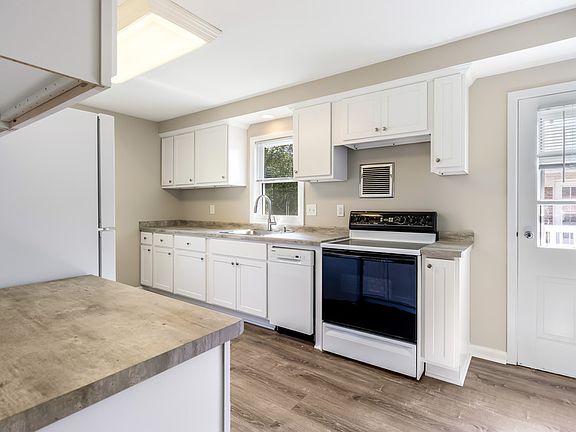 2nd image of 9425 W North Ave #9425