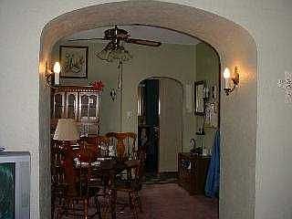 2nd image of 442 Langdon St