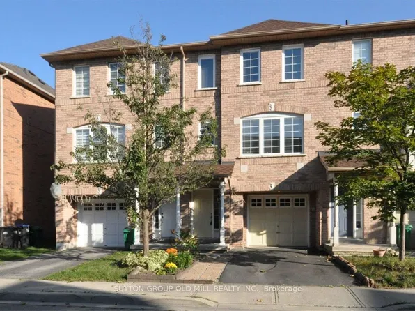 80 Acorn Pl #25, Mississauga, ON L4Z 4C7