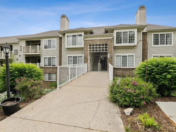 9850 Regatta Dr #301, Cincinnati, OH 45252