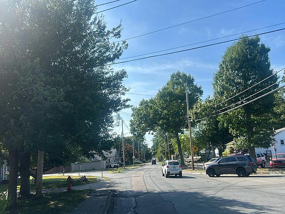 4th image of 166 Wareham St