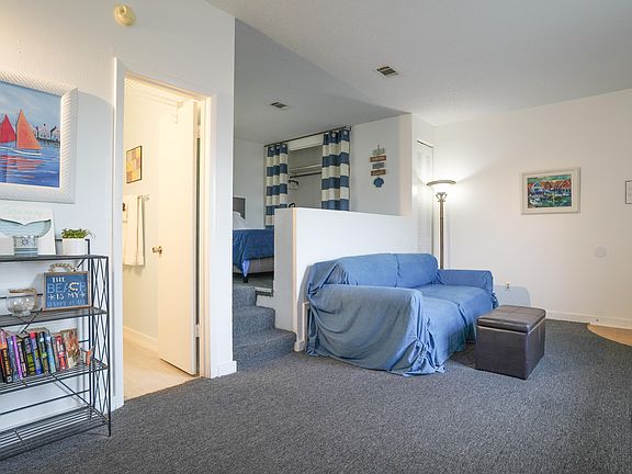 4th image of 364 Bluefish Dr APT 204