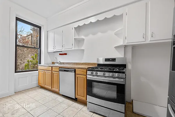 Rented by Garfield Realty  | media 14