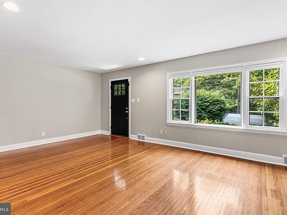 5th image of 707 Conshohocken State Rd