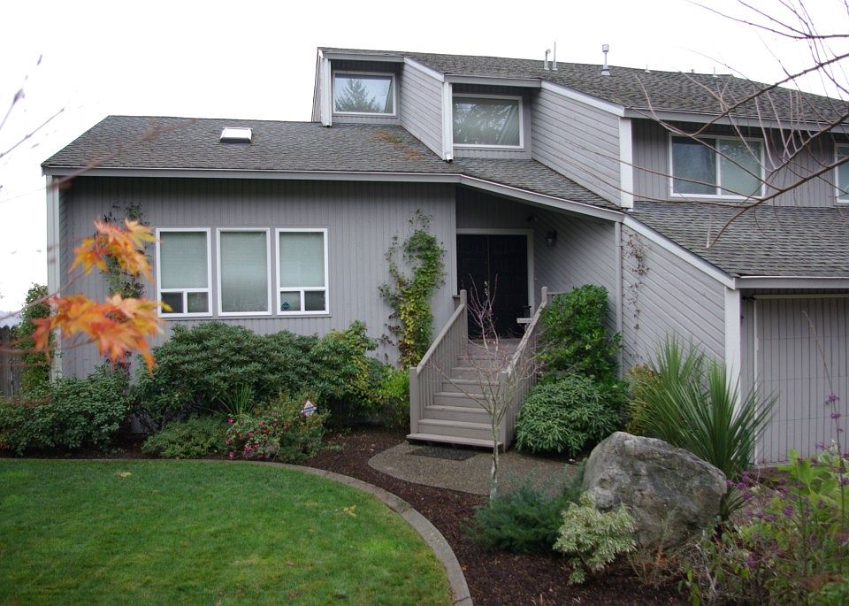 1st image of 26525 Woodland Way S