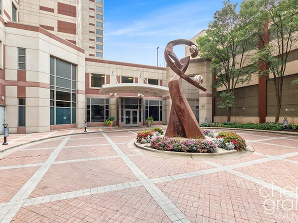 60 Campau Cir NW #2308, Grand Rapids, MI 49503