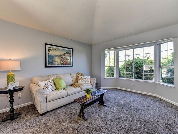4th image of 3192 Collingswood Dr