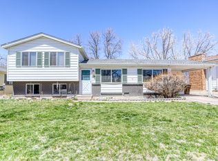 11523 E Kentucky Pl, Aurora, CO 80012