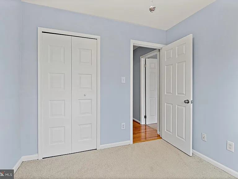 9553 Cherry Oak Ct — Photo 39