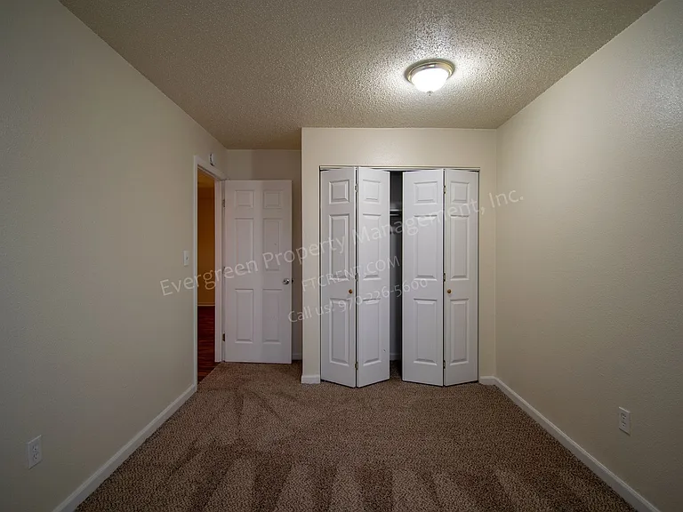 2147 27th Avenue Ct — Photo 24