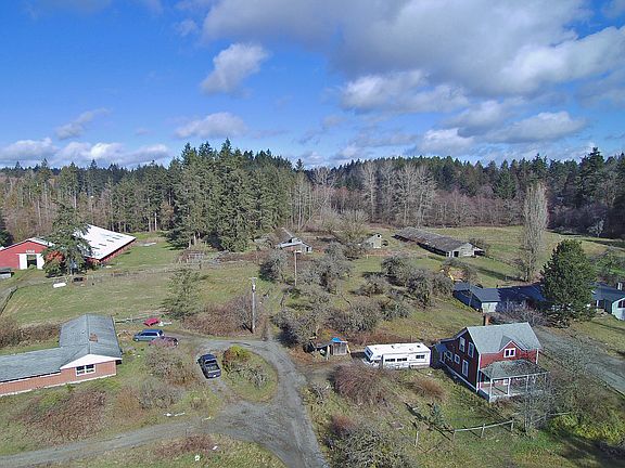 2nd image of 5918 Wollochet Dr NW