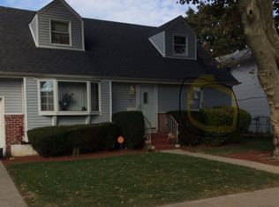 27 Hapsburg Pl FLOOR BASEMENT, Hempstead, NY 11550