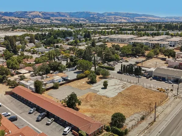 25 Peebles Ave, Morgan Hill, CA 95037