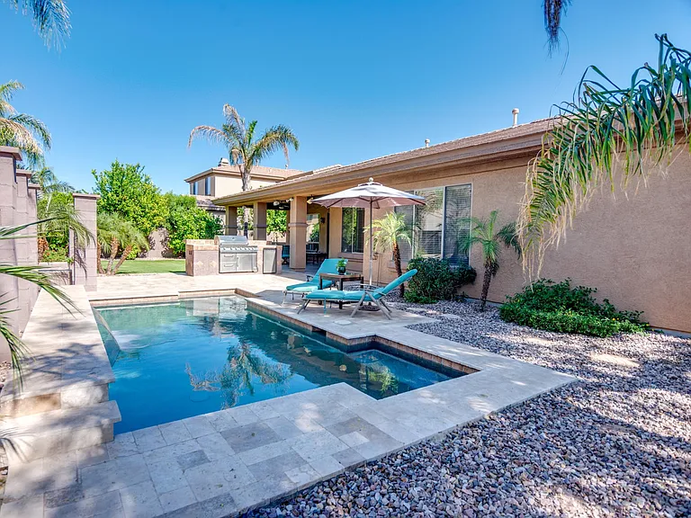 1230 E Canary Dr — Photo 37