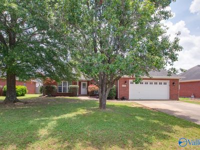 121 Meghan Ln, Madison, AL, 35758