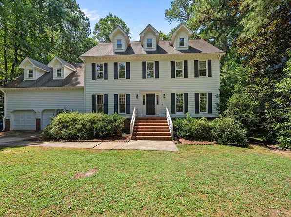 8716 Mourning Dove Rd, Raleigh, NC 27615