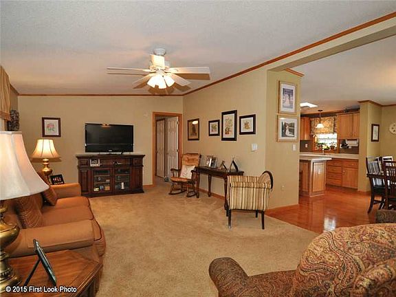 3rd image of 315 Leisure Dr