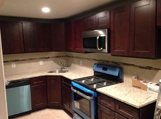 334 Spruce St, Glenolden, PA 19036
