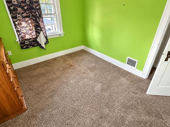 5th image of 195 Wildwood Ct