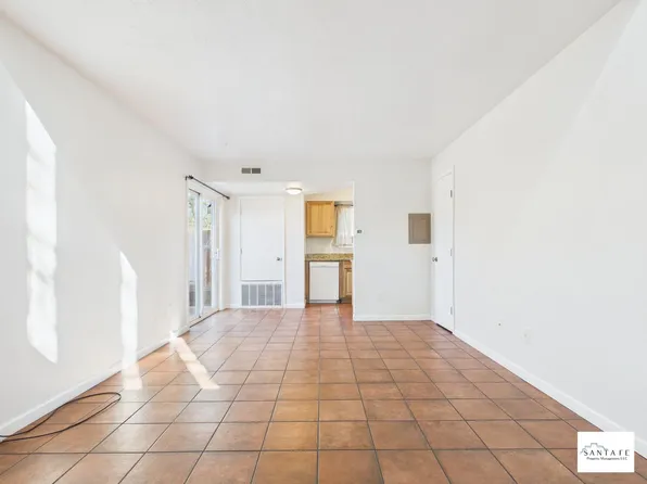 Camino Capitan - 2382, 2382 Camino Capitan APT F, Santa Fe, NM 87505