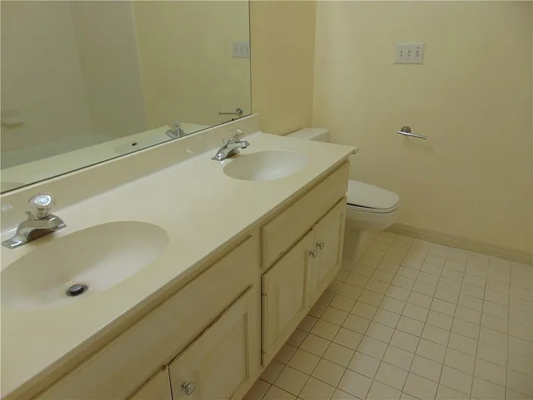 5806 Cedar Cliff Dr — Photo 18