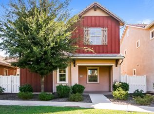2252 S Osborn Ln, Gilbert, AZ 85295