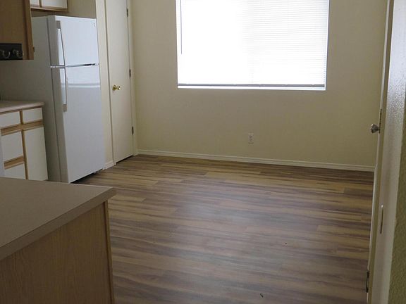 4th image of 3009 Solano Meadows Dr NE