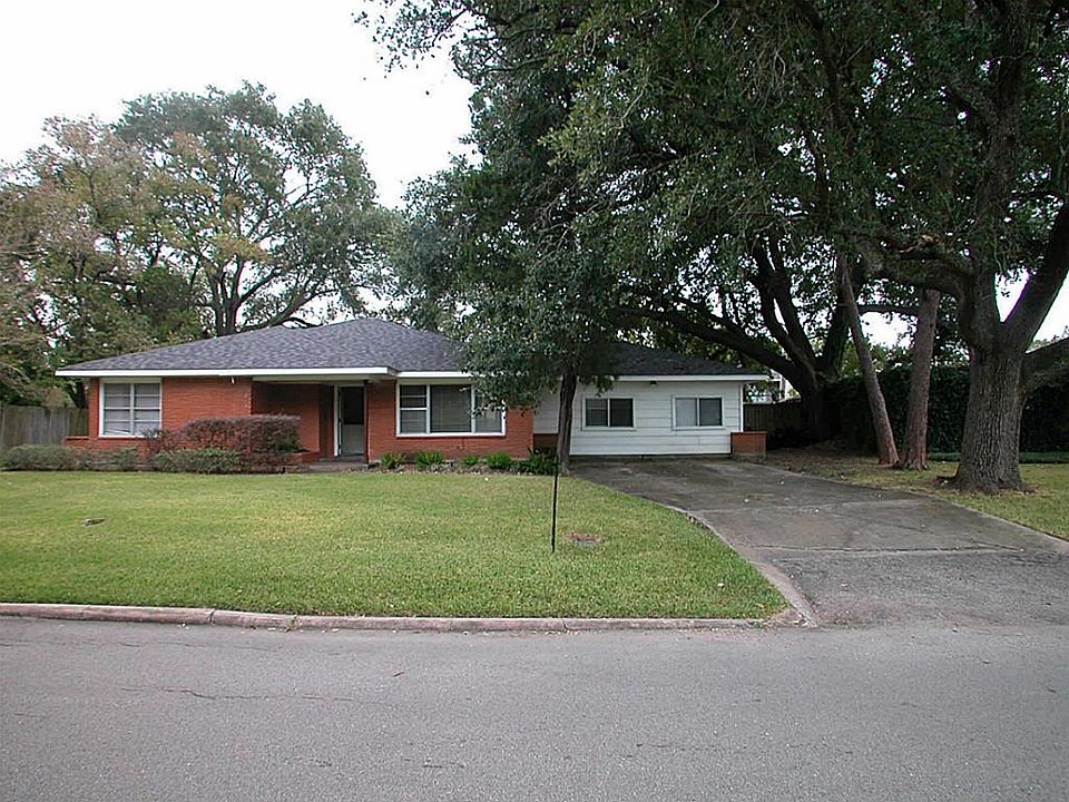 1st image of 2835 Linkwood Dr