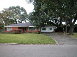 2835 Linkwood Dr, Houston, TX 77025