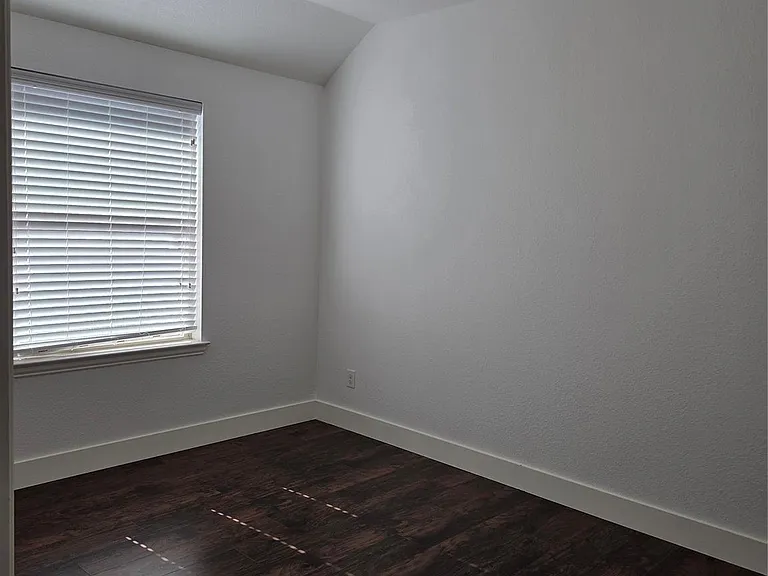 8206 Summer Lake Pass Ln — Photo 13