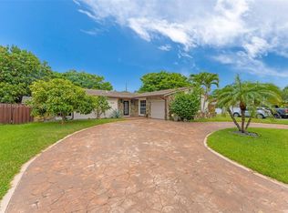 10600 SW 199th St, Cutler Bay, FL 33157