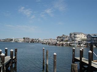 263 Bayshore Dr, Ocean City, NJ 08226